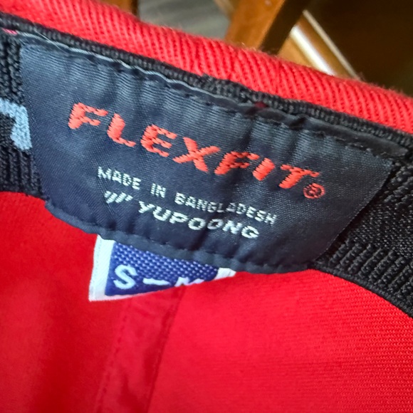 Milwaukee Tools Flexfit Hat Sz S-M NWT - Picture 6 of 8